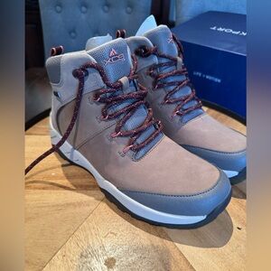 Rockport XCS women’s Brown and Gray Hiking Boots